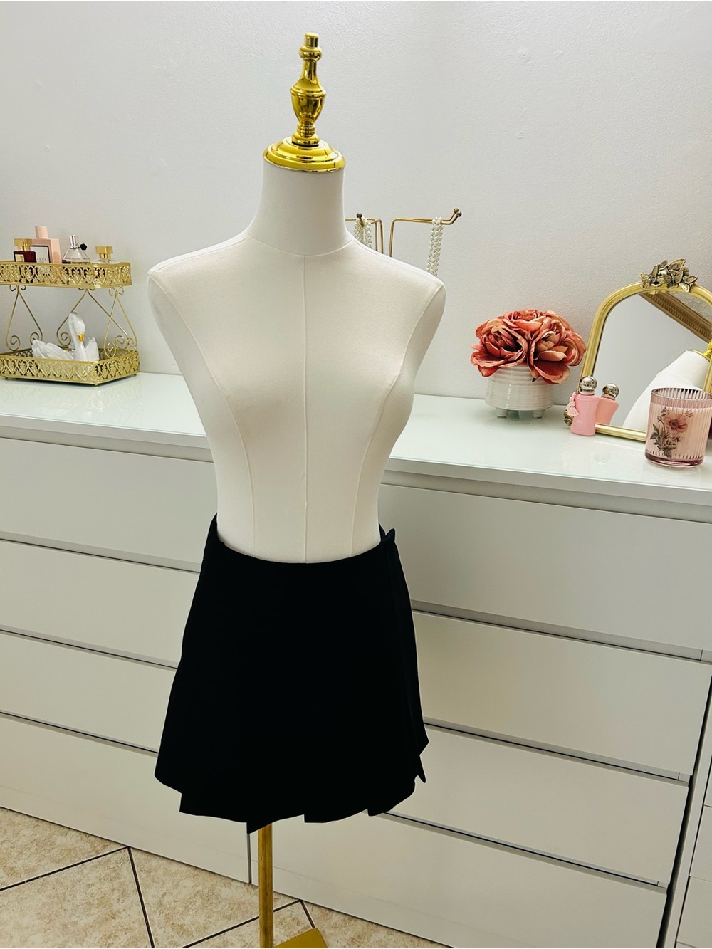 Zara Black A-Line Mini Skirt